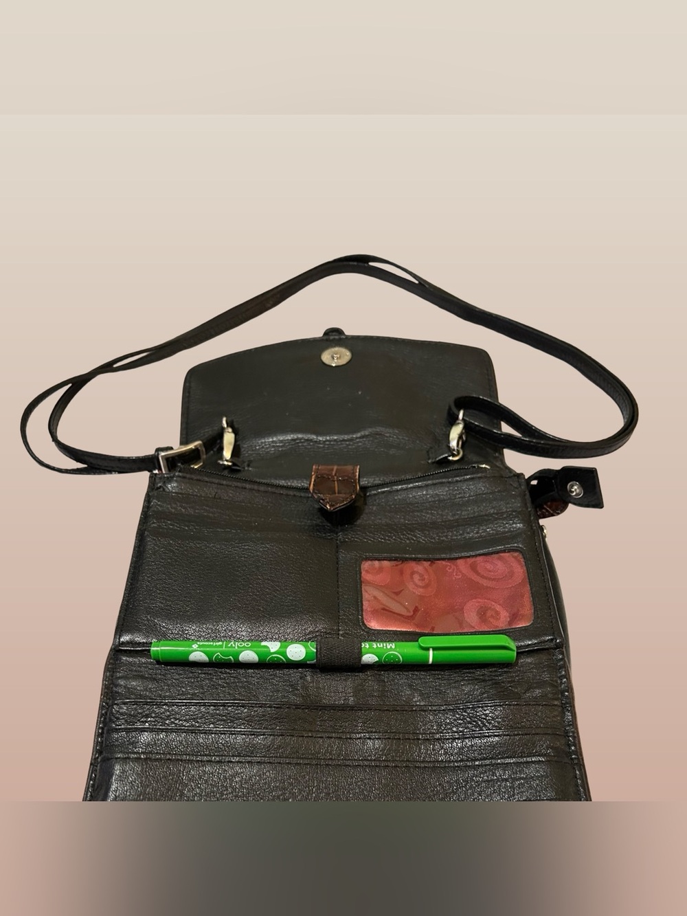GOOD PLUS CONDITION! BRIGHTON NEPAL ORGANIZATION PEBBLE LEATHER CROSSBODY PURSE! - Picture 5 of 16